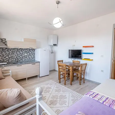 Sahika Casa de hóspedes İmroz